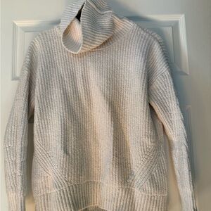 Old Navy Heavy Knit Turtleneck Sweater